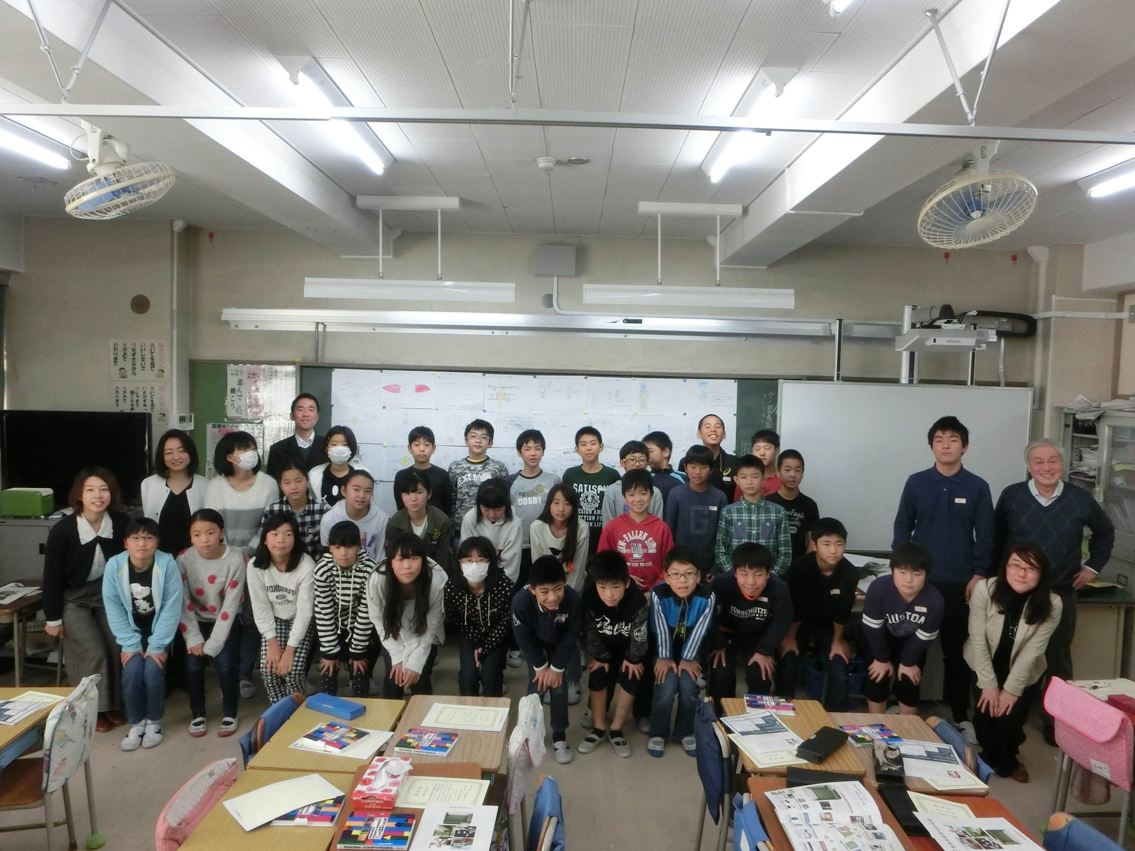 板橋区立中根橋小学校でのワークショップの様子